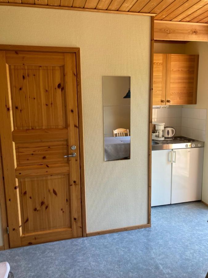 Gaestgard Christiansund Hotel Екеро Екстериор снимка